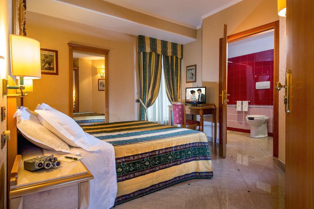 Hotel Colonna 3*